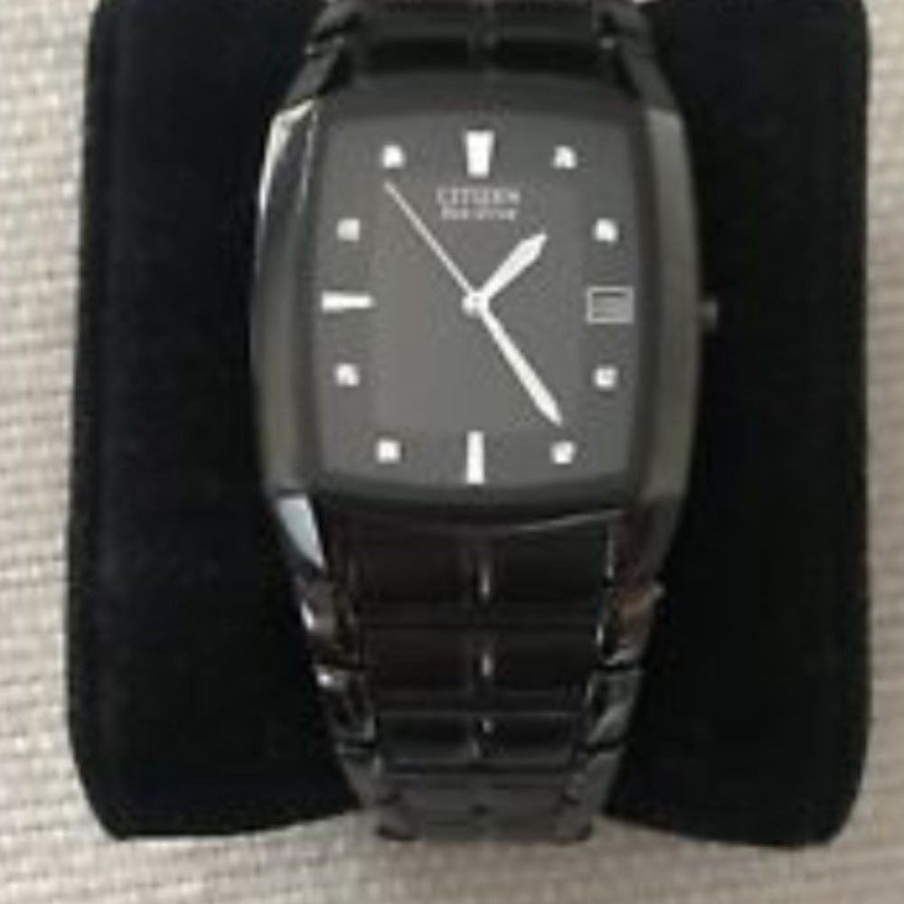 SOLD! Citizen eco drive watch - Picture 3 of 6